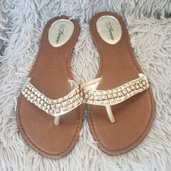 SHOES | Silver Studded Flip Flops! - Picture 2 of 8